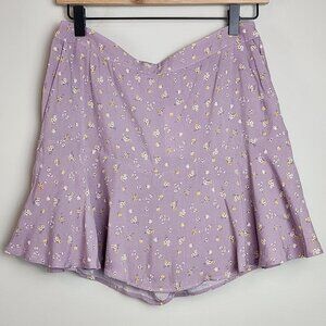 Hollister sz M ultra high rise purple floral skort CALLOUT